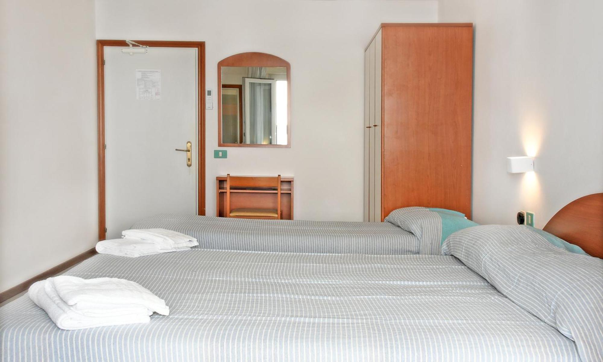 hotel exclusive Riccione Exterior foto