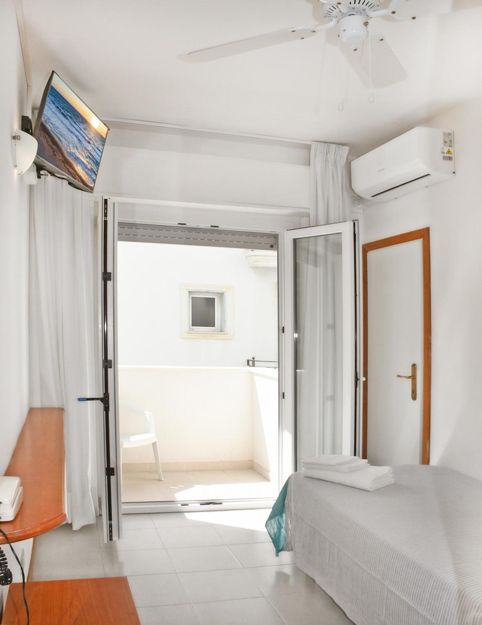 hotel exclusive Riccione Exterior foto